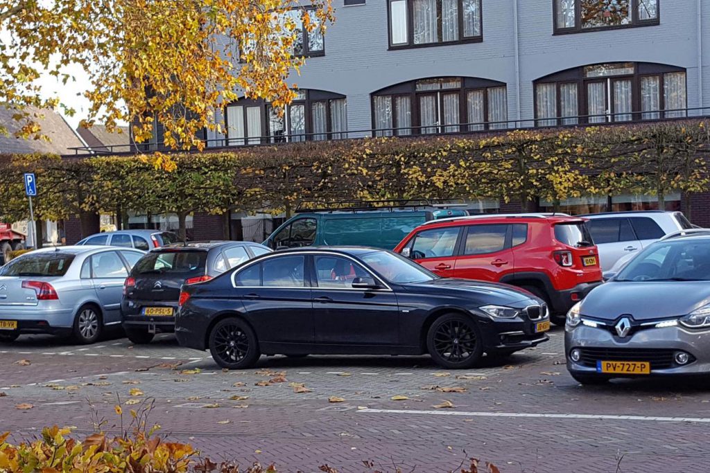 Dorpsplein Terheijden in stappen autovrij
