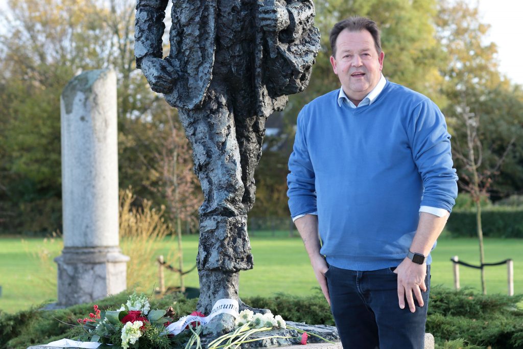 Wethouder John Van Oosterhout treedt tijdelijk terug